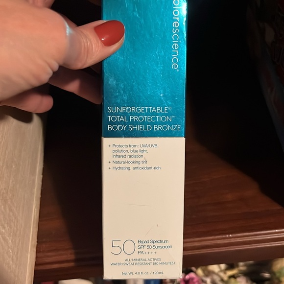 Colorscience Sunforgettable Total Protection Body Shield Bronze sunscreen NWT - Picture 4 of 4